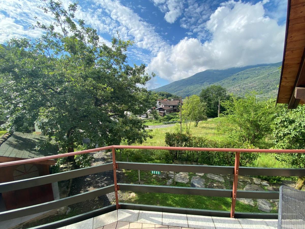 La Casa Dei Nonni Con Spa Privata Su Richiesta Villa Pont Canavese Bagian luar foto